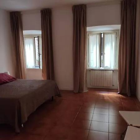 Locazione Turistica Di Via Ottaviano A 公寓
